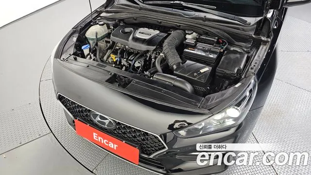 Hyundai i30 2019 thumb 6