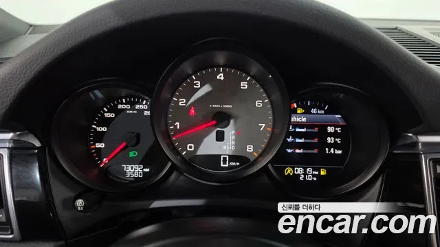 Porsche Macan 2014 thumb 8