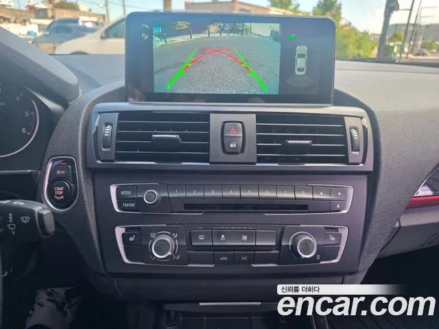 BMW 1-Series 2012 thumb 9