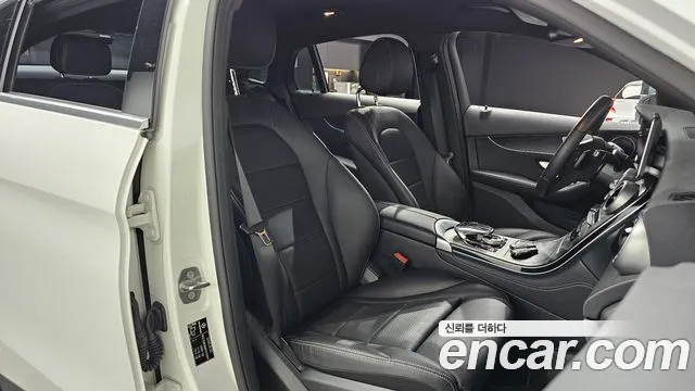 Mercedes-Benz GLC 2019 thumb 11