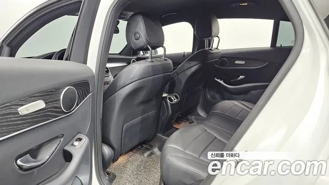 Mercedes-Benz GLC 2019 thumb 12