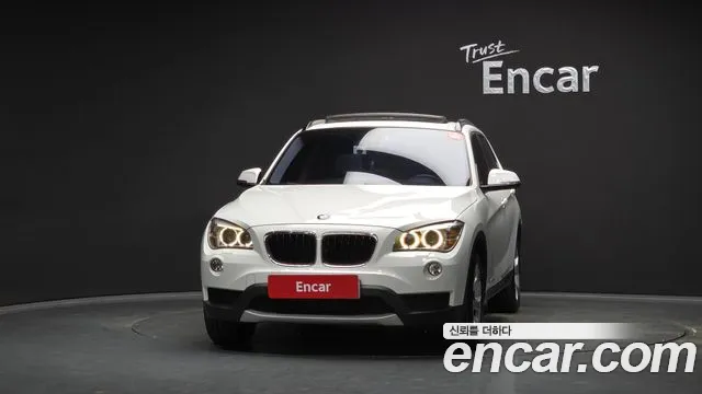 BMW X1 2014 thumb 3