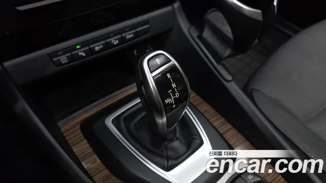 BMW X1 2014 thumb 9