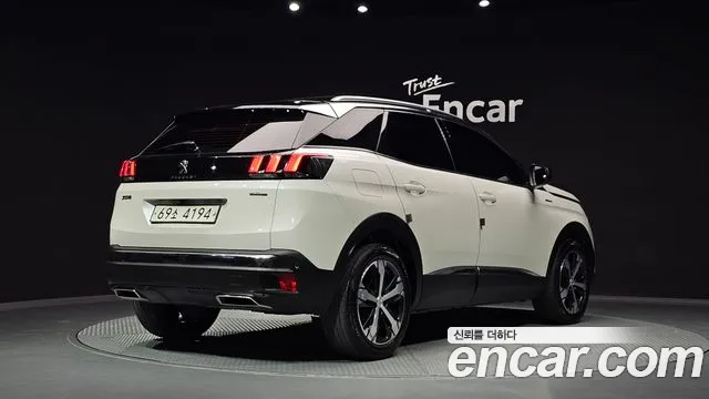 Peugeot 3008 2018 thumb 2