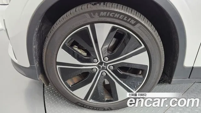 Polestar 2 2022 thumb 5