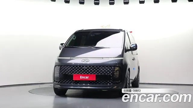 Hyundai Staria 2022 thumb 3
