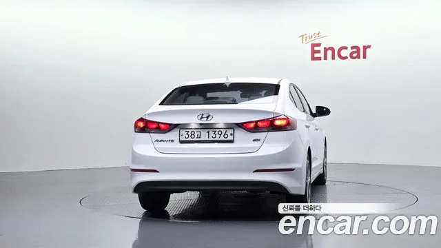 Hyundai Avante 2017 thumb 3