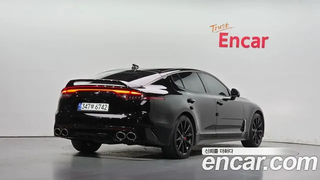 Kia Stinger 2022 thumb 2