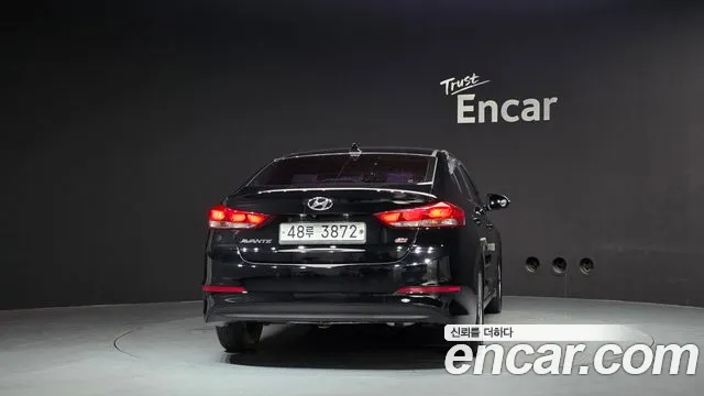 Hyundai Avante 2015 thumb 4