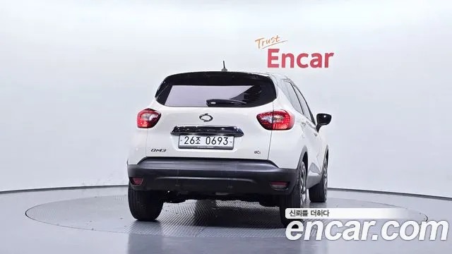 Renault-KoreaSamsung Captur 2016 thumb 4