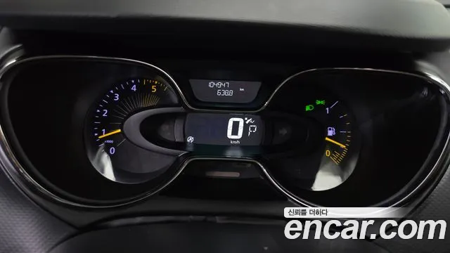 Renault-KoreaSamsung Captur 2016 thumb 8