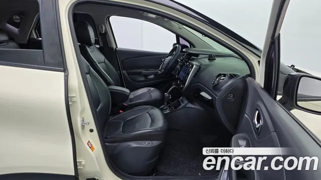 Renault-KoreaSamsung Captur 2016 thumb 11