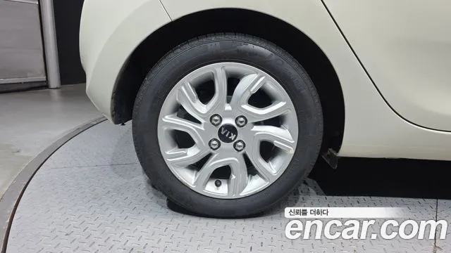 Kia Morning 2014 thumb 5