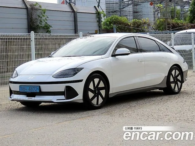 Hyundai IONIQ 6 2022 thumb 2