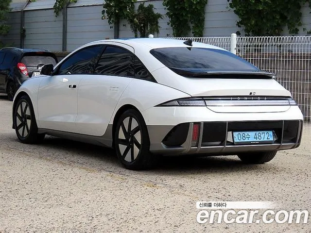 Hyundai IONIQ 6 2022 thumb 3