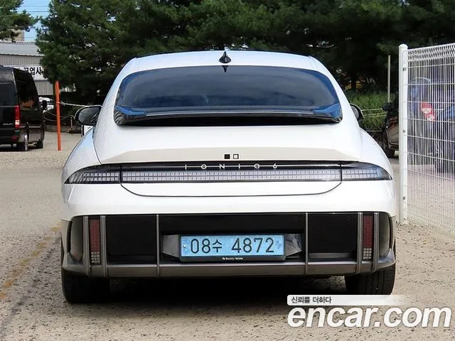Hyundai IONIQ 6 2022 thumb 4