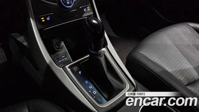 Hyundai Avante 2014 thumb 9
