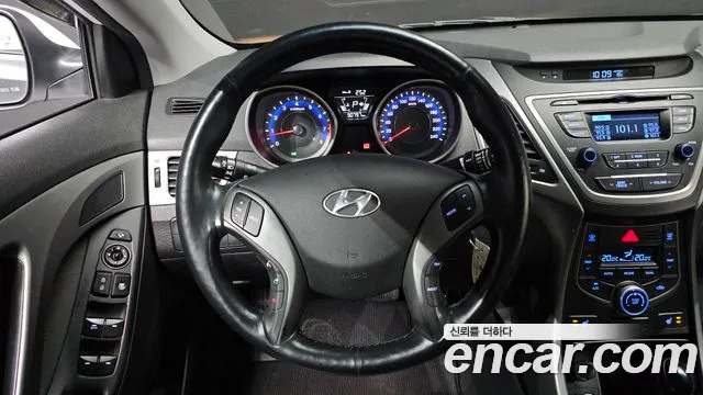 Hyundai Avante 2014 thumb 12