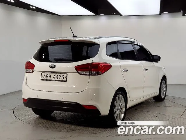 Kia Carens 2013 thumb 4