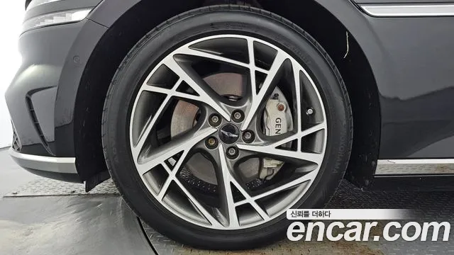 Genesis G90 2022 thumb 5