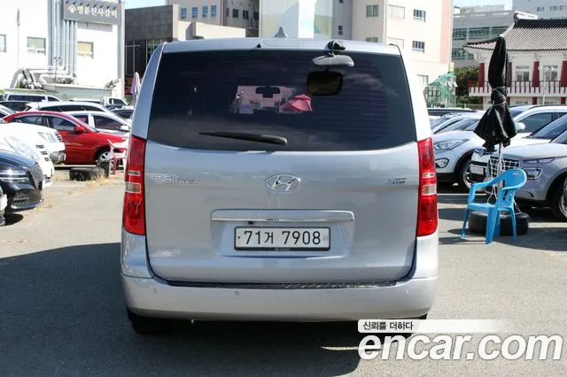 Hyundai Starex 2016 thumb 5