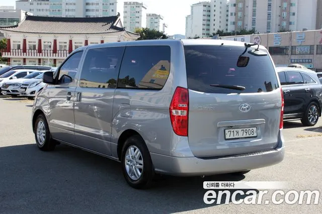 Hyundai Starex 2016 thumb 6