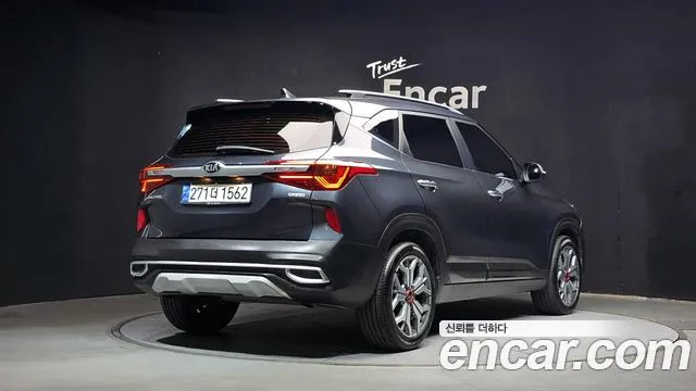 Kia Seltos 2020 thumb 2