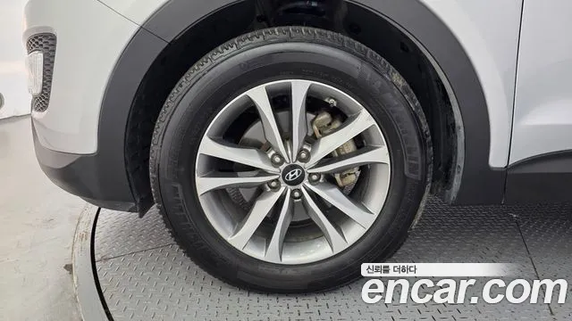 Hyundai Santa Fe 2015 thumb 5
