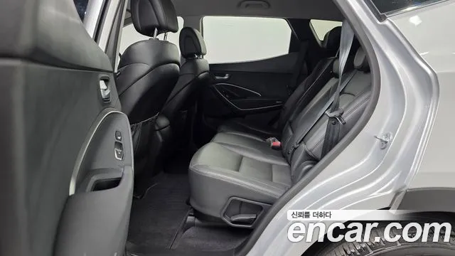 Hyundai Santa Fe 2015 thumb 12