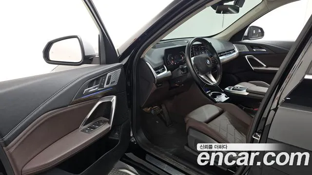 BMW X1 2023 thumb 10