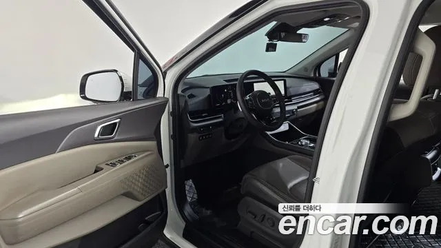 Kia Carnival 2024 thumb 10