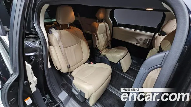 Toyota Sienna 2024 thumb 11