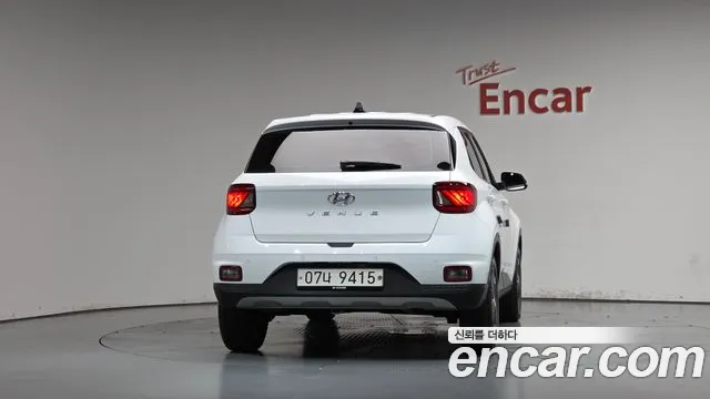 Hyundai Venue 2019 thumb 4