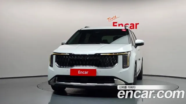 Kia Carnival 2023 thumb 3