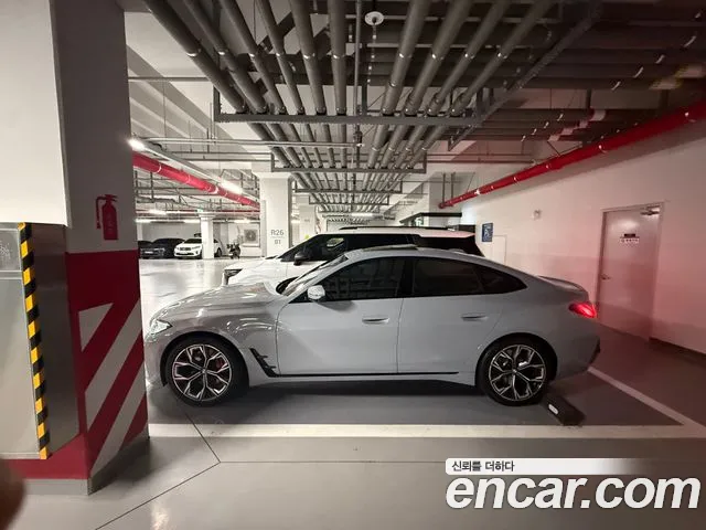 BMW 4-Series 2021 thumb 2