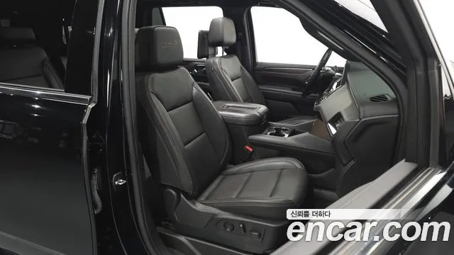ChevroletGMDaewoo Tahoe 2023 thumb 12