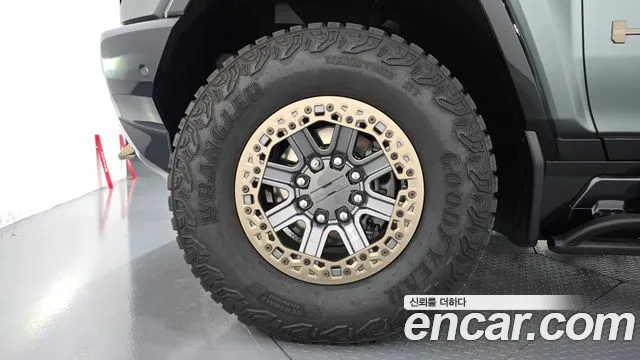 GMC Hummer EV 2024 thumb 5