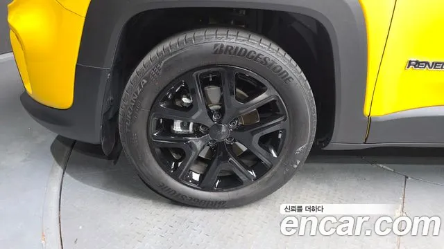 Jeep Renegade 2023 thumb 5