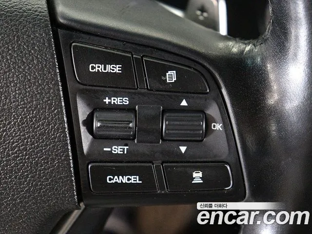 Genesis G80 2019 thumb 10