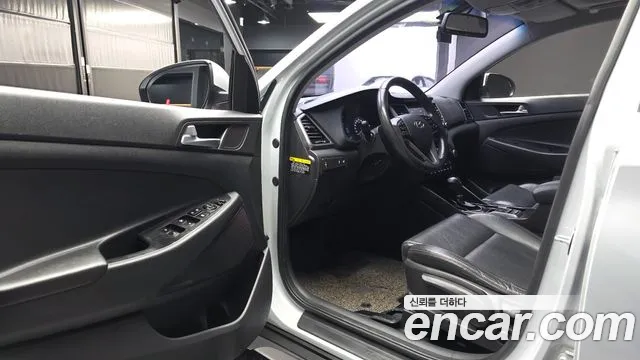 Hyundai Tucson 2017 thumb 9