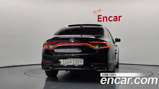 Hyundai Grandeur 2017 thumb 4