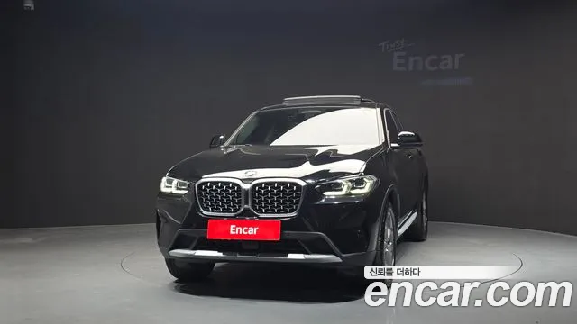 BMW X4 2022 thumb 3
