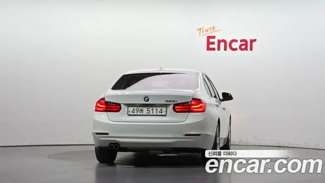 BMW 3-Series 2013 thumb 4