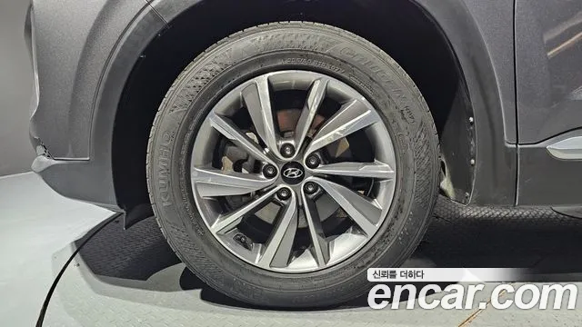 Hyundai Santa Fe 2020 thumb 5