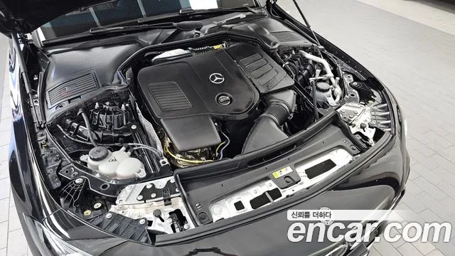Mercedes-Benz CLE-Class 2025 thumb 6