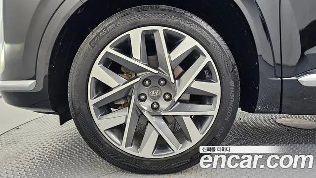 Hyundai Santa Fe 2021 thumb 4