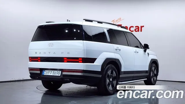 Hyundai Santa Fe 2024 thumb 2
