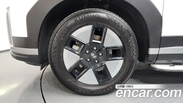Hyundai Santa Fe 2024 thumb 5