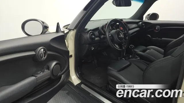 MINI Hatch 2014 thumb 11