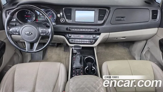 Kia Carnival 2019 thumb 7